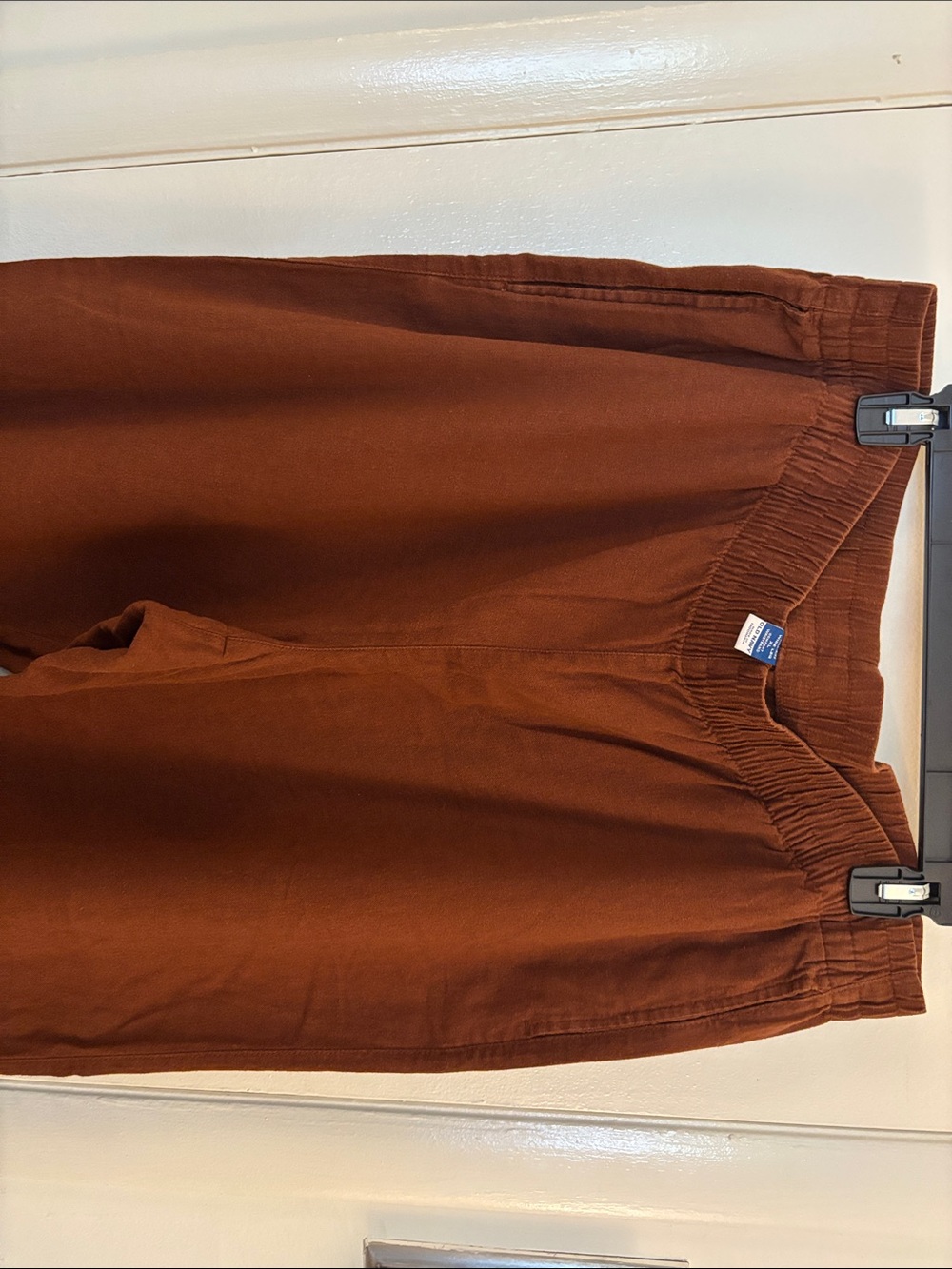 Old Navy Wide-Leg linen Pants in Rust Brown - Picture 4 of 11